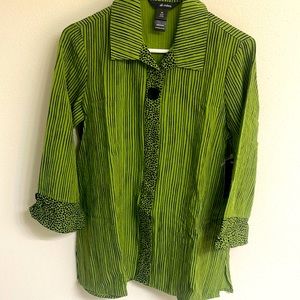 Women’s beautiful top by Ali Miles.